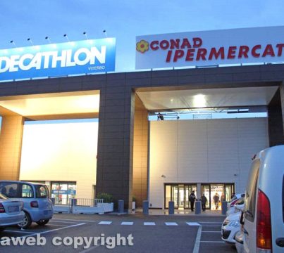 CENTRO COMMERCIALE A VITERBO